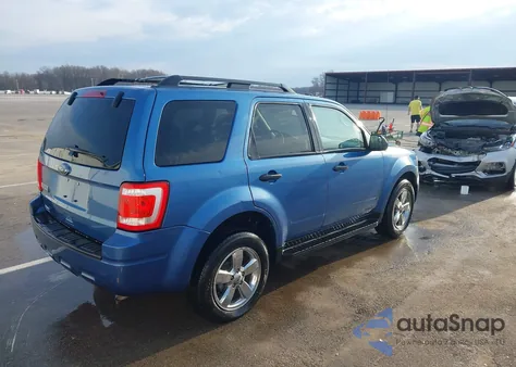 2010 Ford Escape Xlt from USA, damaged, VIN 1FMCU0D7XAKC07747